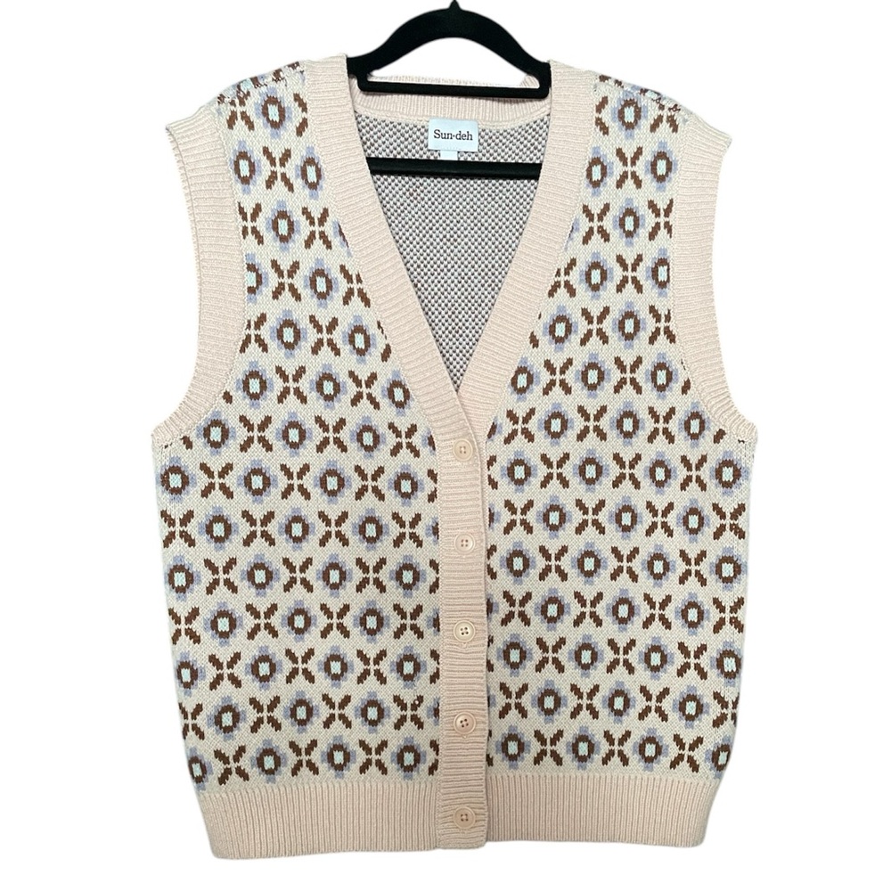 NWOT Aritzia Sunday Best Preston sweater vest Sundeh S